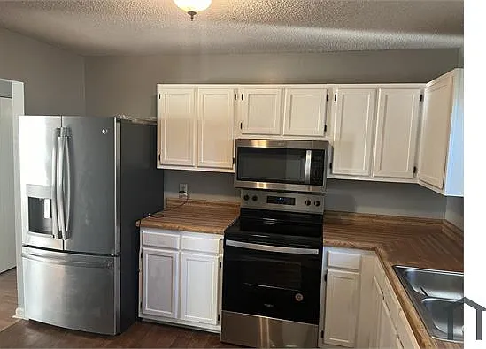 821 Winslow Way — Photo 10