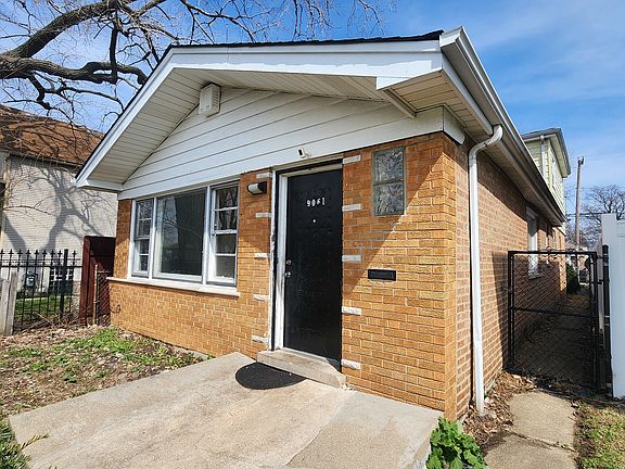 3rd image of 9061 S Parnell Ave