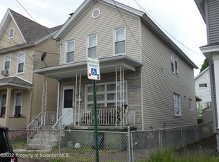 1021 Diamond Ave, Scranton, PA 18508