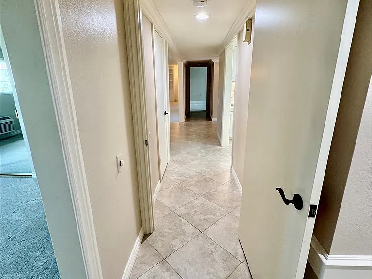 5510 Paseo Del Lago W #2B — Photo 21