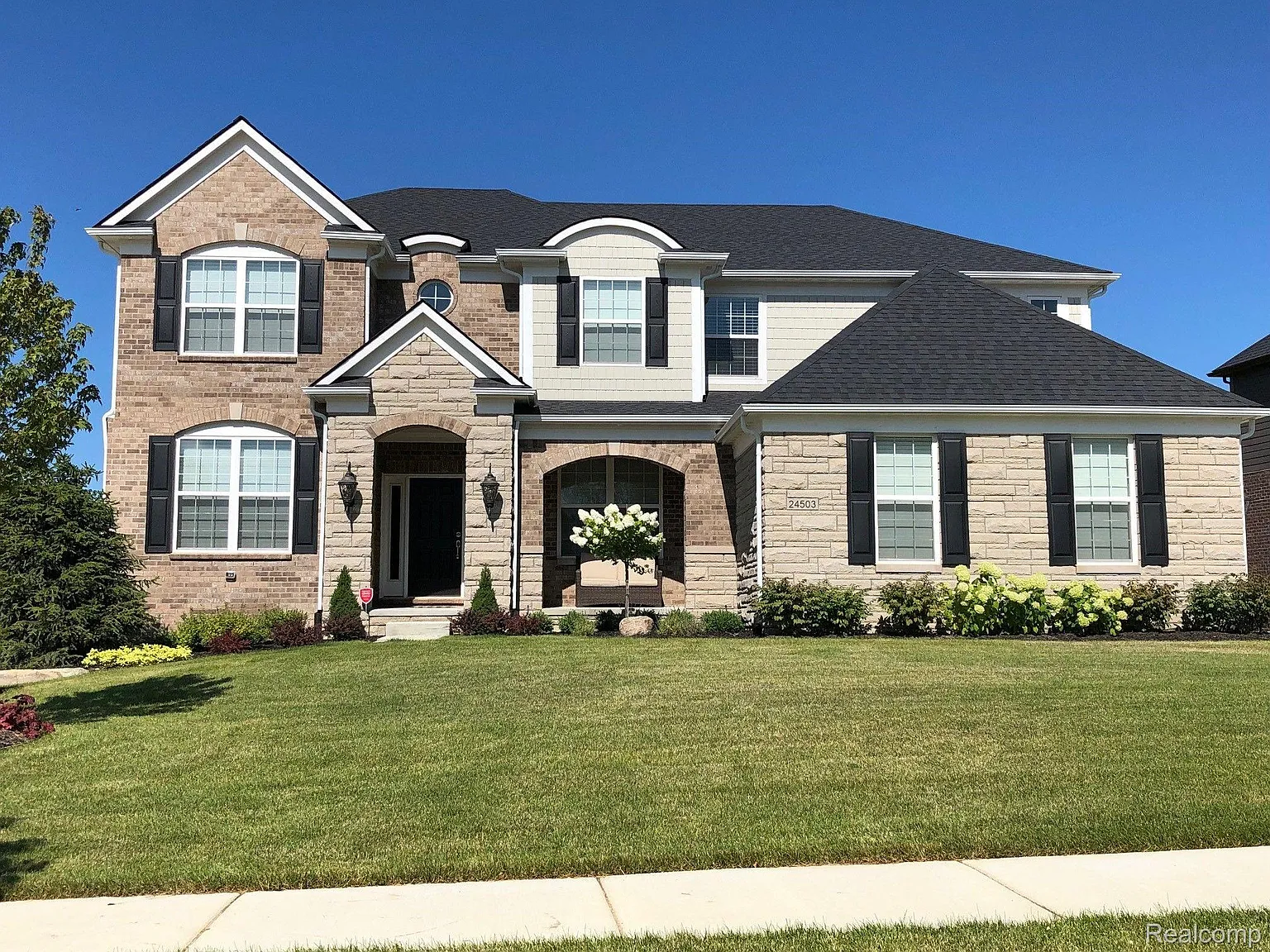 21445 Ballantyne Blvd photo 1