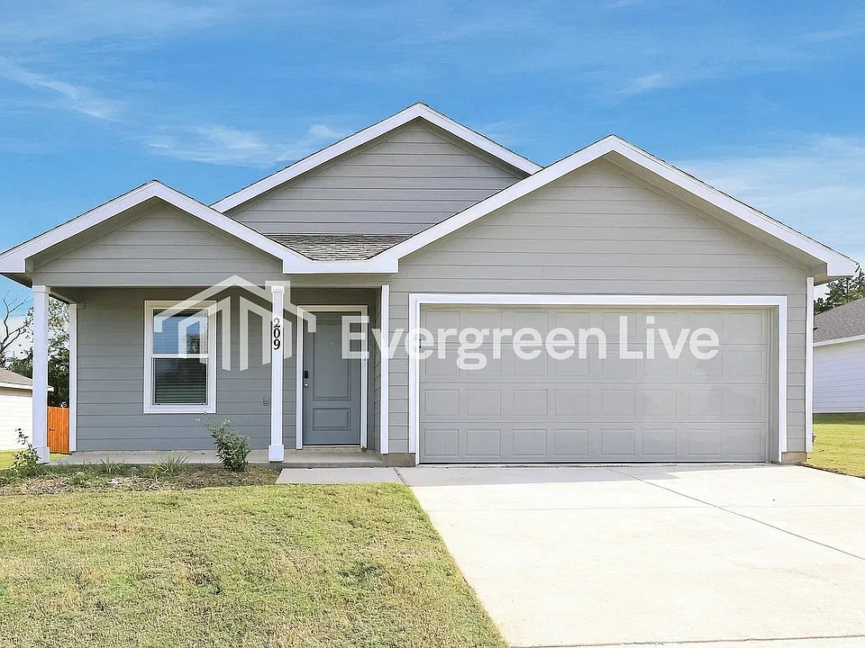 209 Hidden Meadows Dr