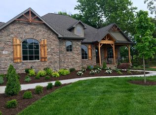 3250 Oak Tree Dr, Centerton, AR 72719