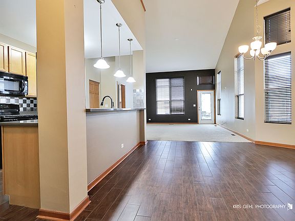 2nd image of 8038 Bluestem Ave
