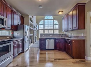 182 Blue Water Dr, O'Fallon, MO 63366