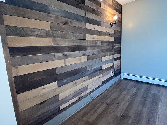 4th image of 55 Davis St #7