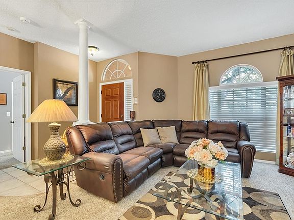 4th image of 2113 Otter Way