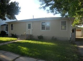 4119 17th St, Columbus, NE 68601
