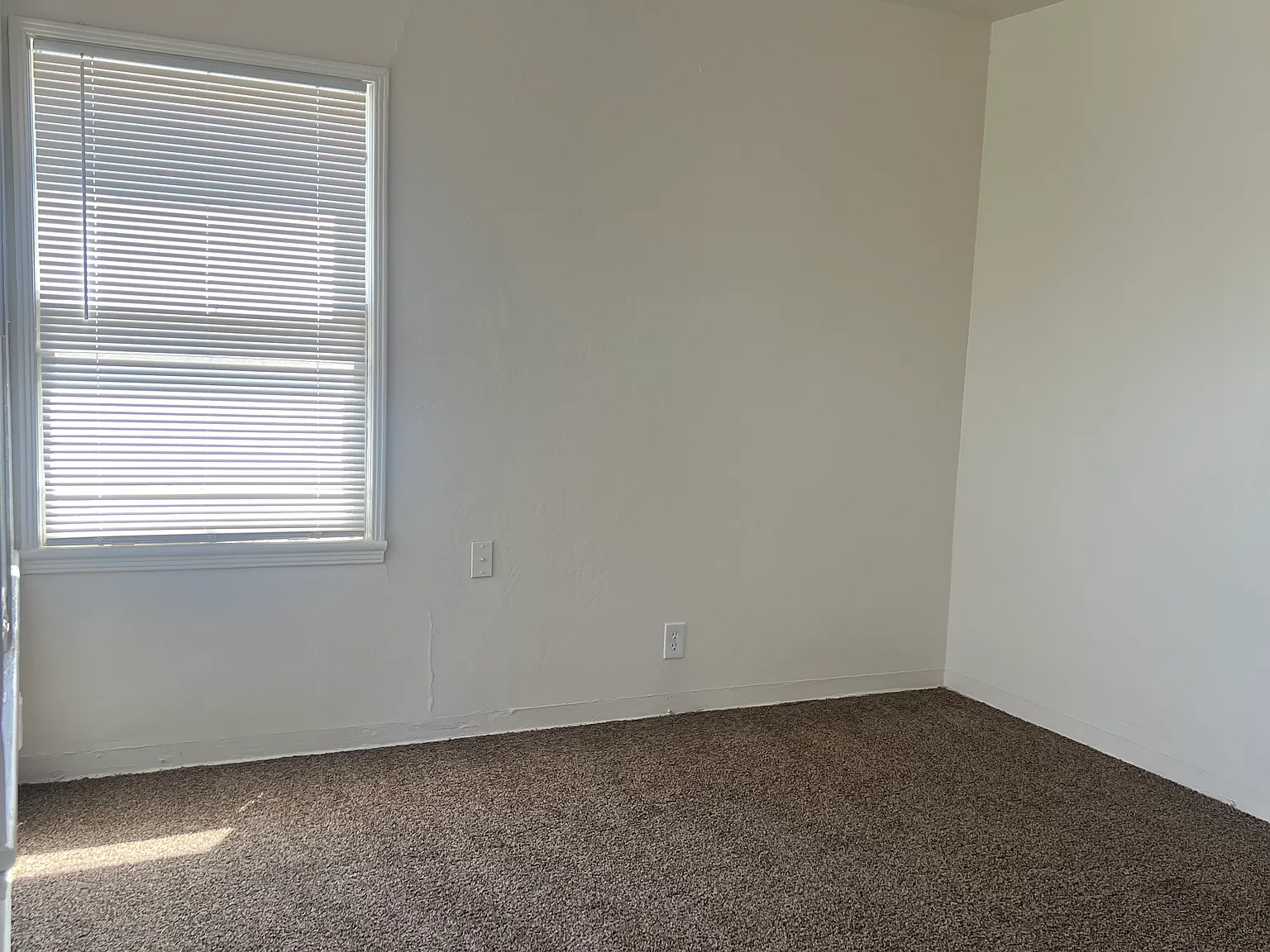 1 bed, $995 — Photo 4