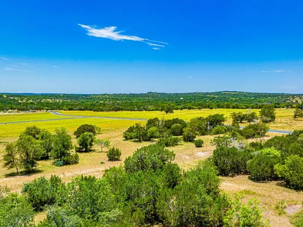 8 The Views Blvd, Fredericksburg, TX 78624