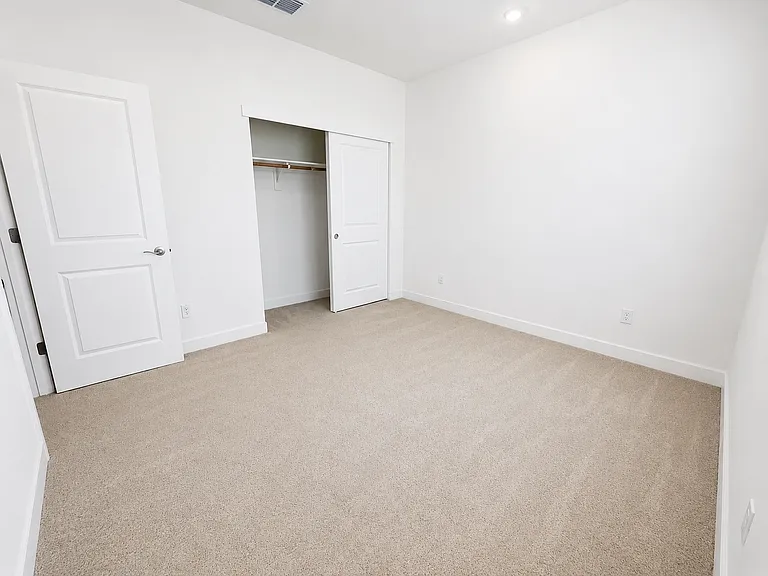 2345 Raphael Way — Photo 9