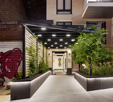 Rented by Compass | media 63