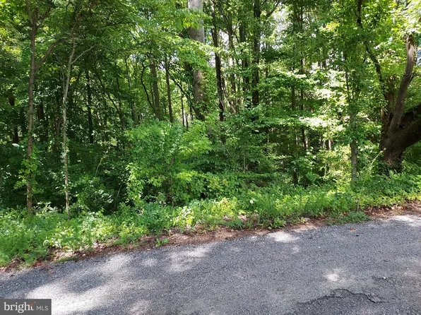 204 Three Rivers Rd, Harwood, MD 20776