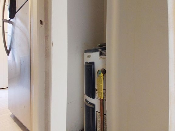 3rd image of 200 Clinton Ave APT 4C