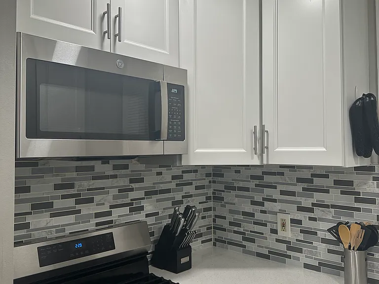 206 Cambridge Ave #1 — Photo 3