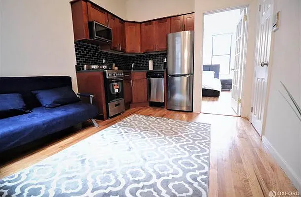 Rented by Oxford Property Group | media 8