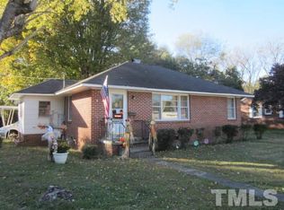 301 Delacroix St, Oxford, NC 27565