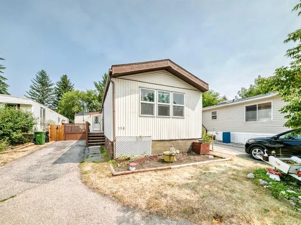 3223 83rd St NW #350, Calgary, AB T3B 5M7