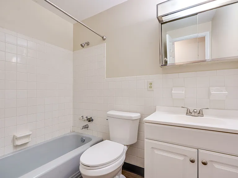 1210 Rona Parkway Dr — Photo 20