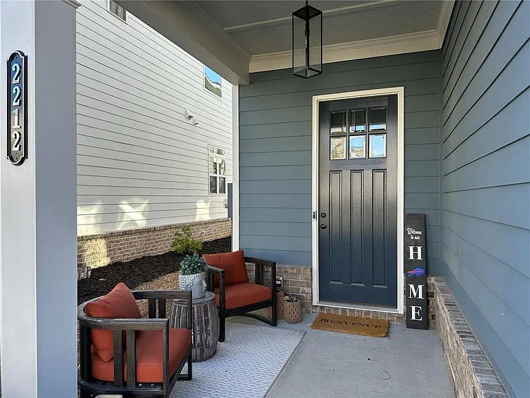 2212 Swansea Way — Photo 4