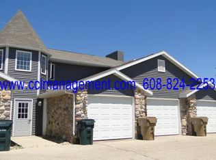 3201 Stonecreek Dr APT 5, Madison, WI 53719