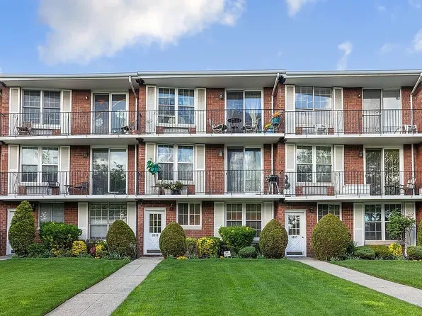 9995 Shore Rd APT 18D, Brooklyn, NY 11209