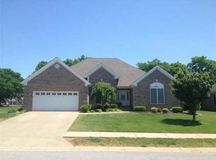 122 Goldrush Ct, Bowling Green, KY 42104