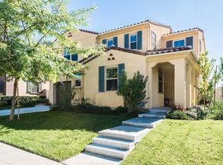 878 E San Felipe Hl, Azusa, CA 91702