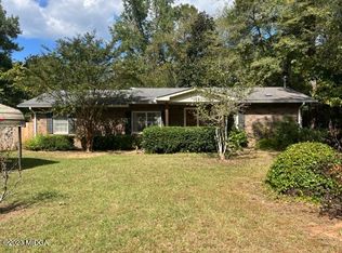 102 Lakeland Ave SE, Milledgeville, GA 31061