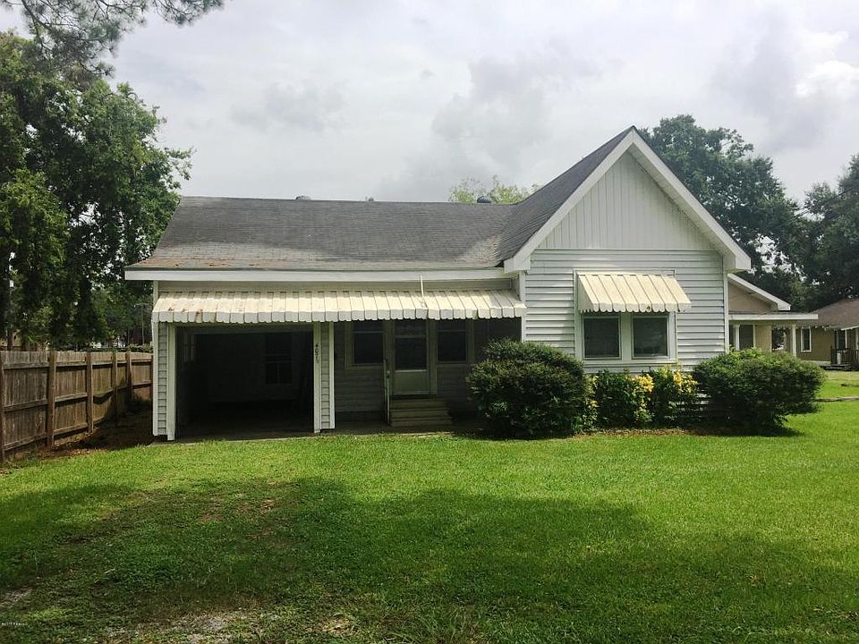 1st image of 407 1/2 Brook Ave