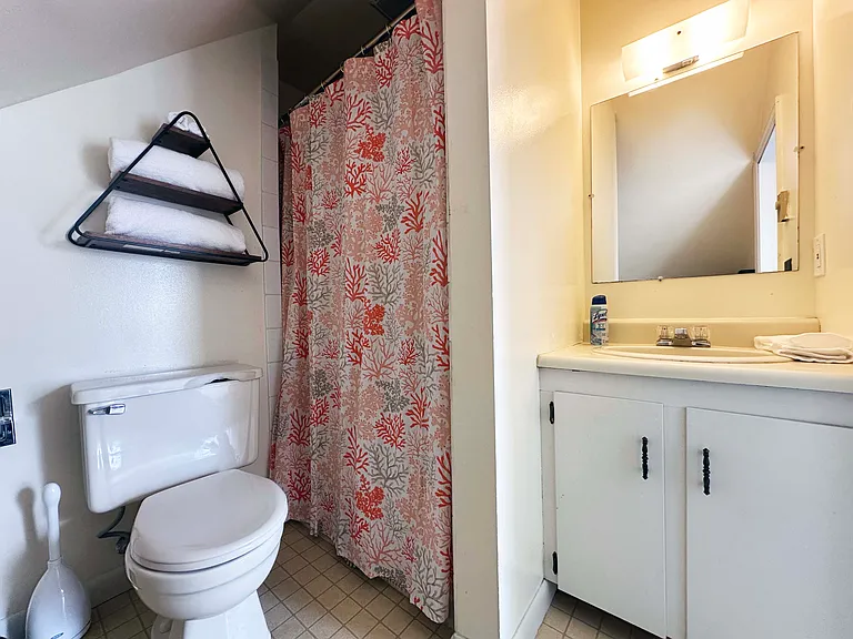 13 Center St #3 — Photo 17