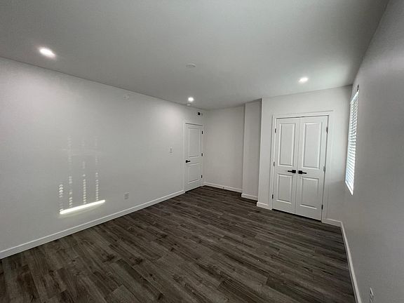 4th image of 1257 S 23rd St Floor 1