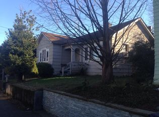 860 NE Roselawn St, Portland, OR 97211
