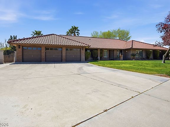 2nd image of 4925 N Juliano Rd