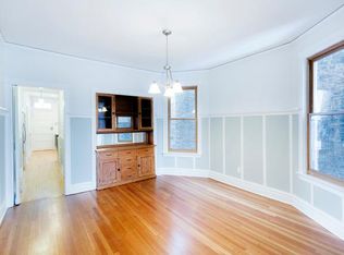 1472 W Farragut Ave, Chicago, IL 60640