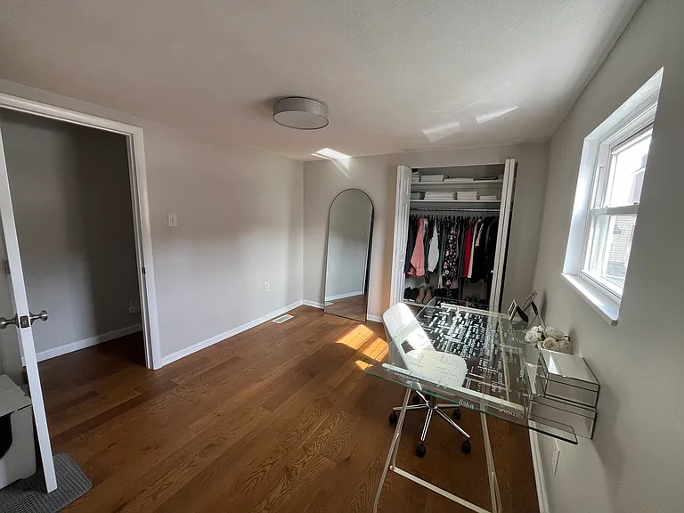 1925 Harcum Way — Photo 14