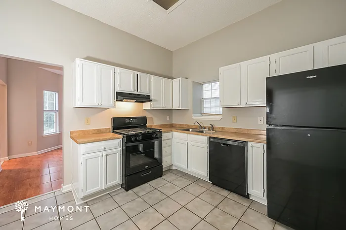 4899 Hairston Pl — Photo 8