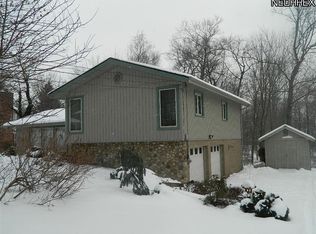 263 Greenbriar Dr, Aurora, OH 44202