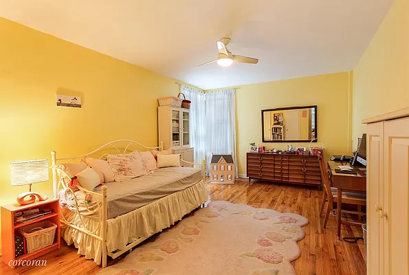 Sold by Corcoran | media 15