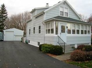 103 Howard Rd, Rochester, NY 14606