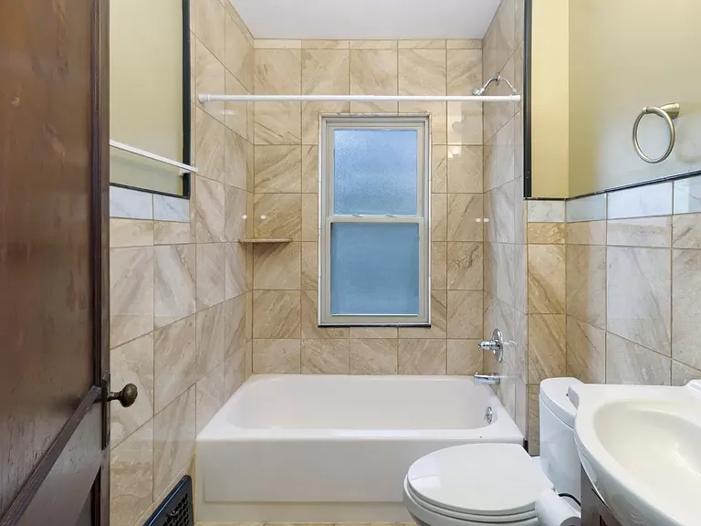 9807 Baltic Rd — Photo 21