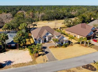 2715 Pebble Beach Dr, Navarre, FL 32566
