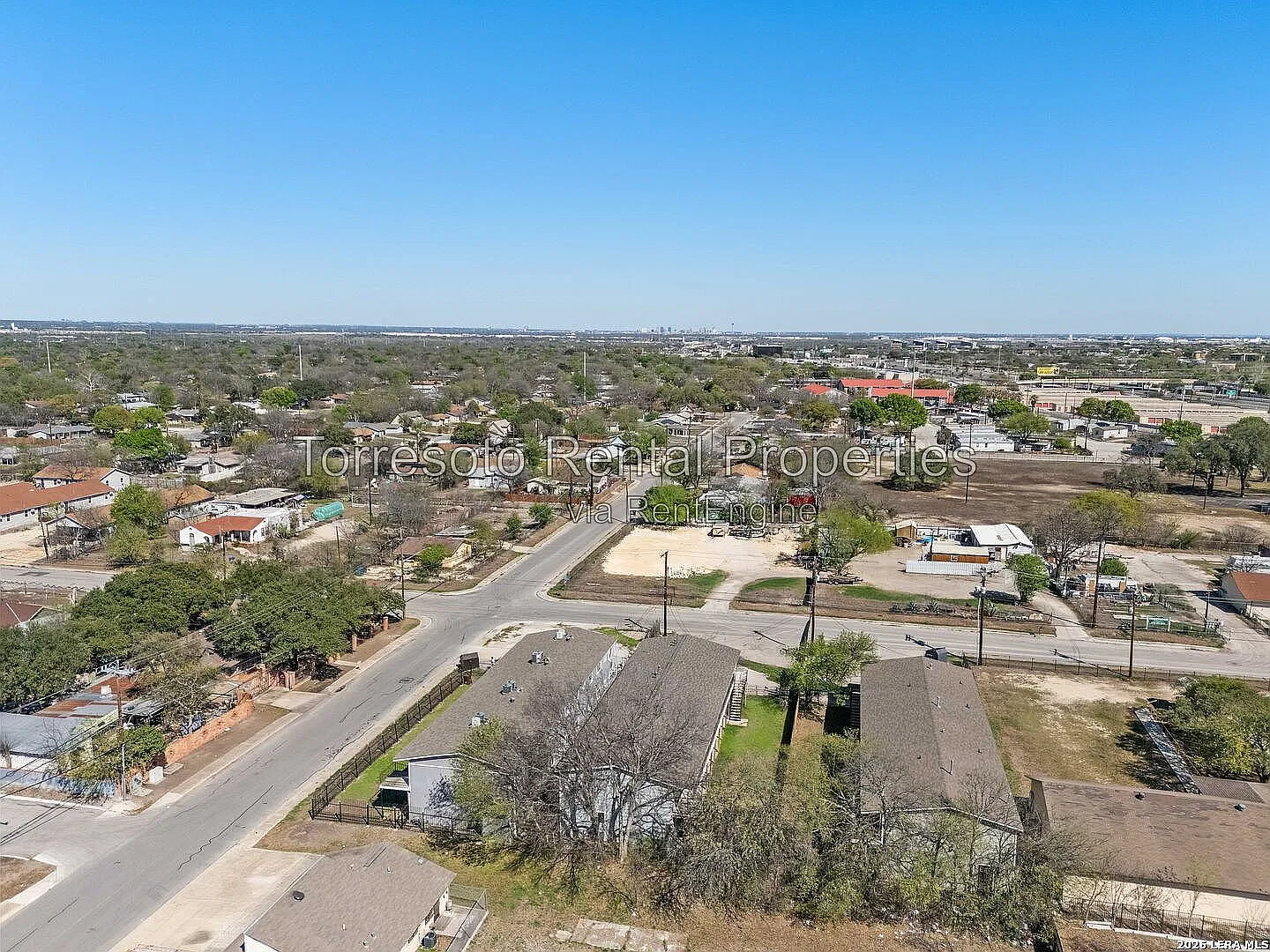 2 bed, 1.0 bath, 650 sqft, $1,000 — Photo 4