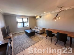 30-92 14th St #4, Astoria, NY 11102