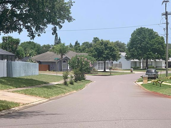 4th image of 3991 Tangle Dr