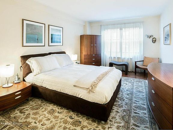 3rd image of 407 3rd Ave #8P