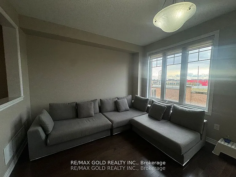 244 Sky Harbour Dr — Photo 11