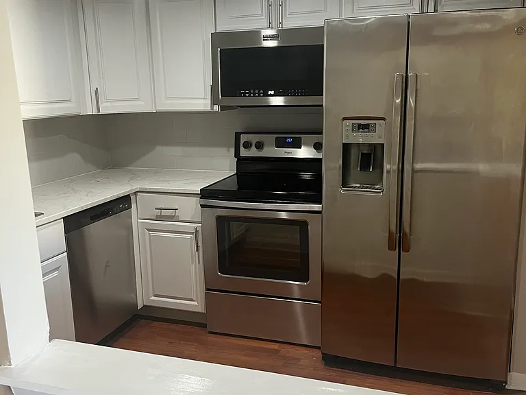 10110 Campus Way S #304 — Photo 8