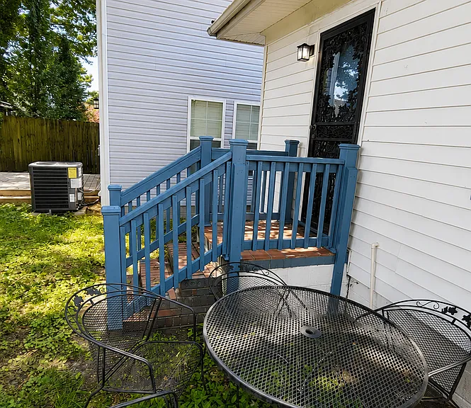 2515 Markham St — Photo 8