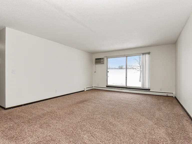 Sage Park — Photo 8